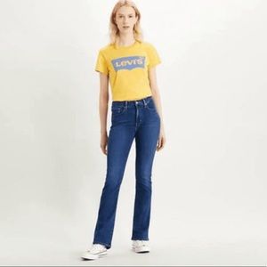 NWOT Levi’s Demi Curve Bootcut Jeans